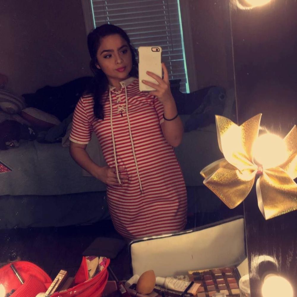 Meet your Posher, Angela